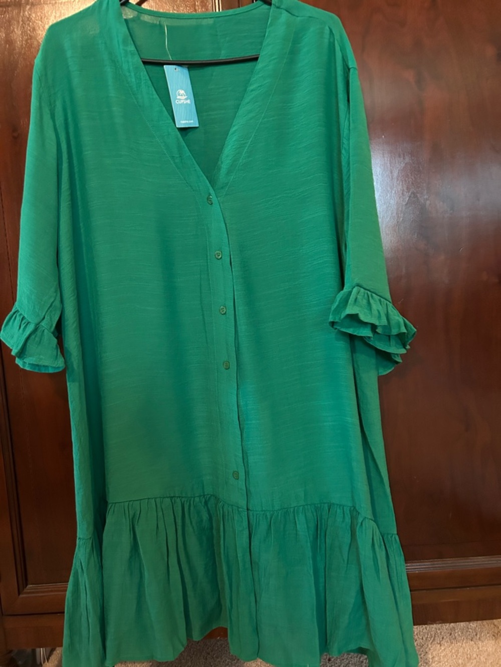 Cupree Green Button-Front Ruffled Hem Tunic Dress/cover up at the beach